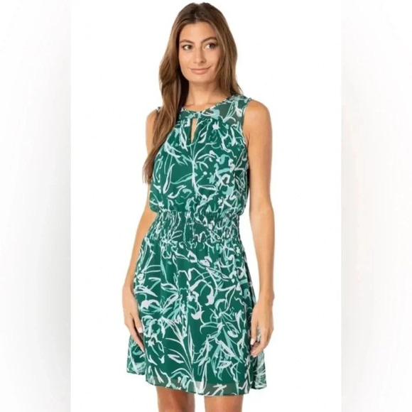 London Times Dresses & Skirts - NWT London Times Sleeveless Smocked Hip Yoke Mini Dress in Green/Aqua 8